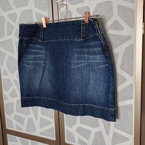 Tommy Hilfiger Denim Skirt  - Size 16